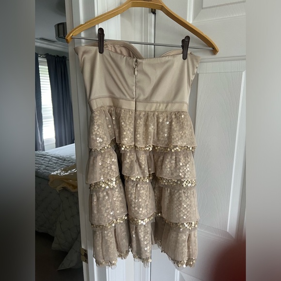 BCBG strapless gold short dress- size 6p- worn once - Picture 2 of 5